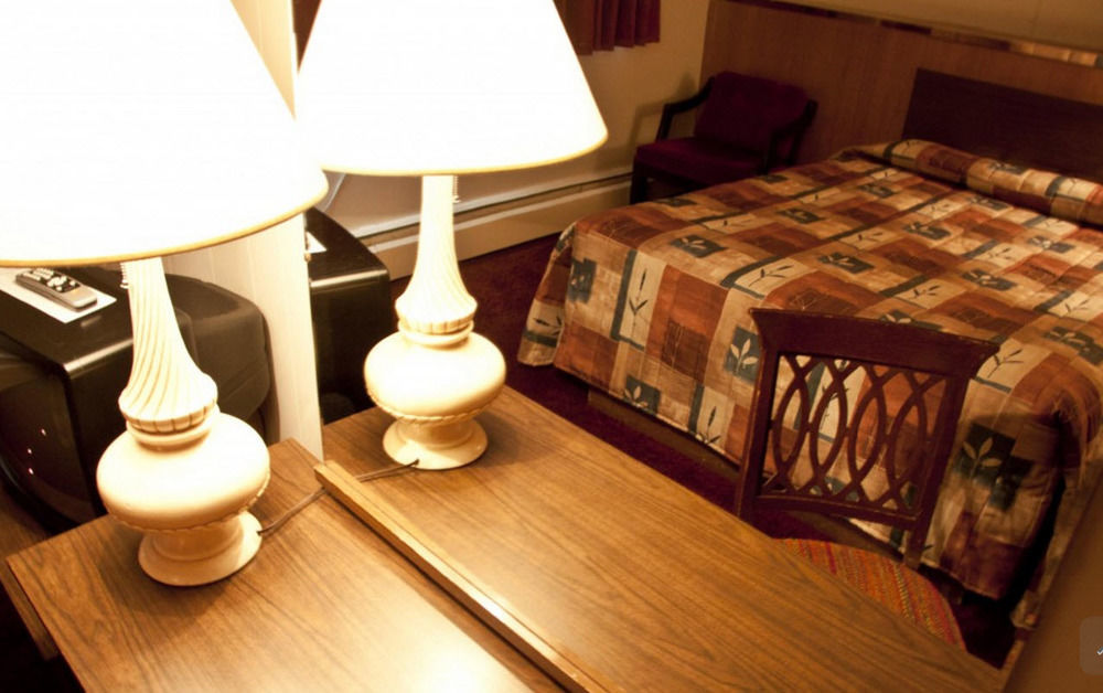 كريستون Downtowner Motor Inn المظهر الخارجي الصورة
